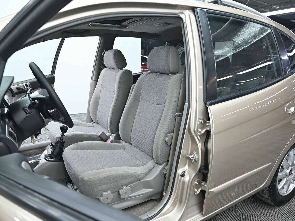 Купить Chevrolet Rezzo с пробегом. Фото: #6