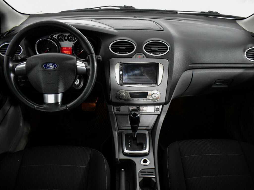 Купить Ford Focus с пробегом. Фото: #12