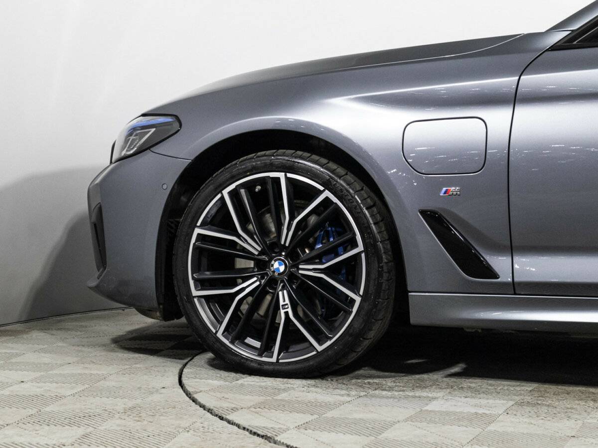Купить BMW 5 серии с пробегом. Фото: #32