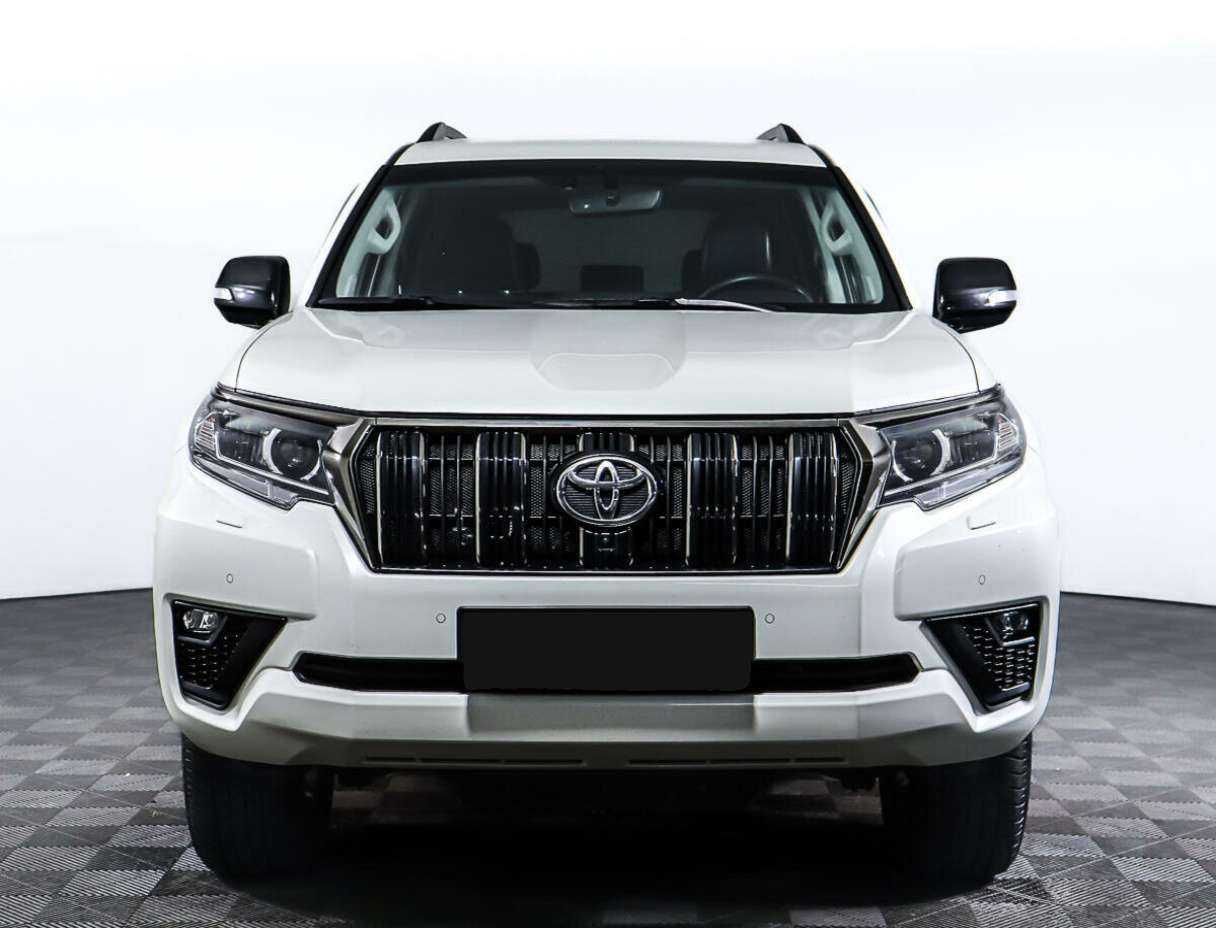 Купить Toyota Land Cruiser Prado с пробегом. Фото: #1