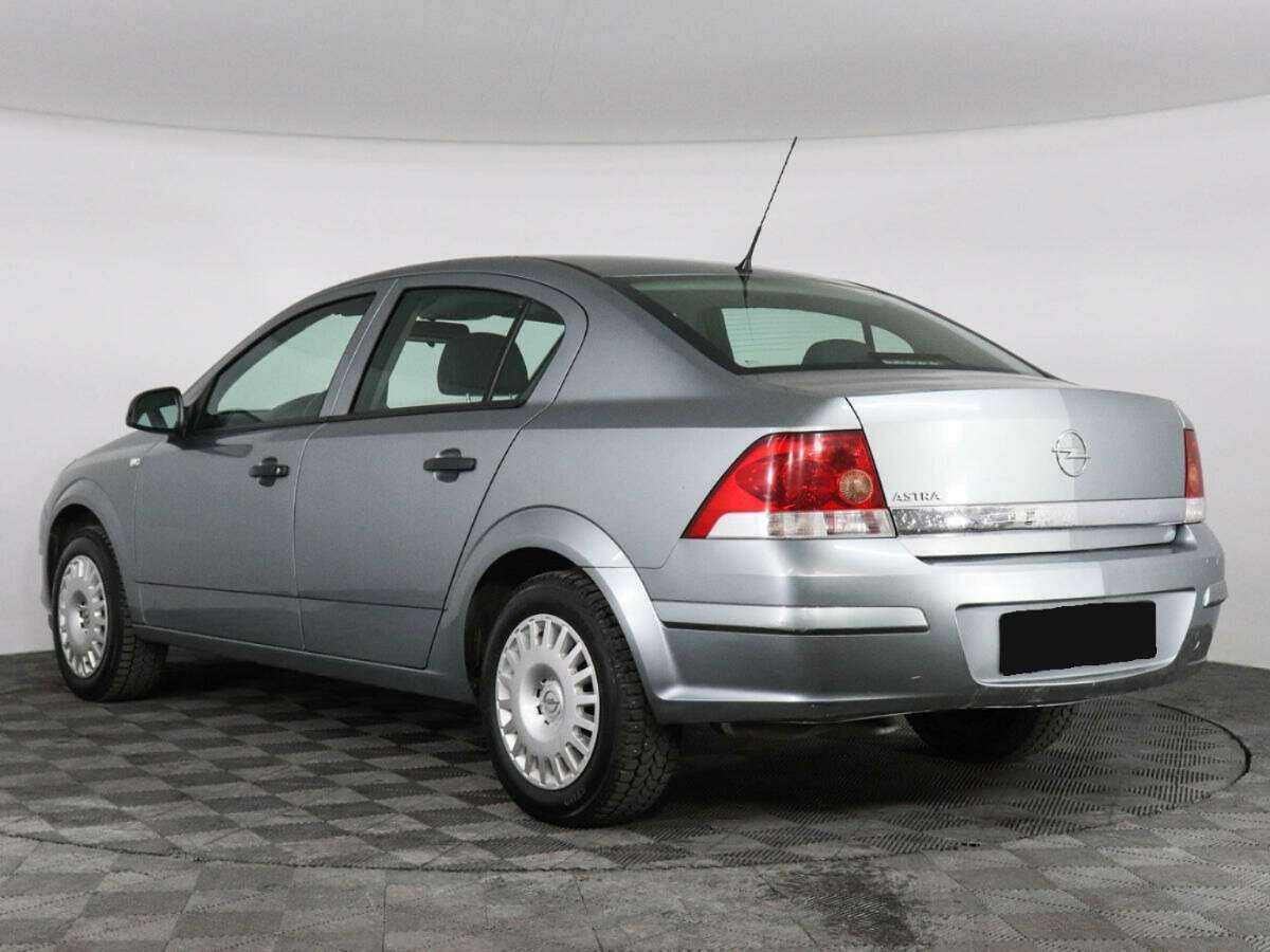 Купить Opel Astra с пробегом. Фото: #6