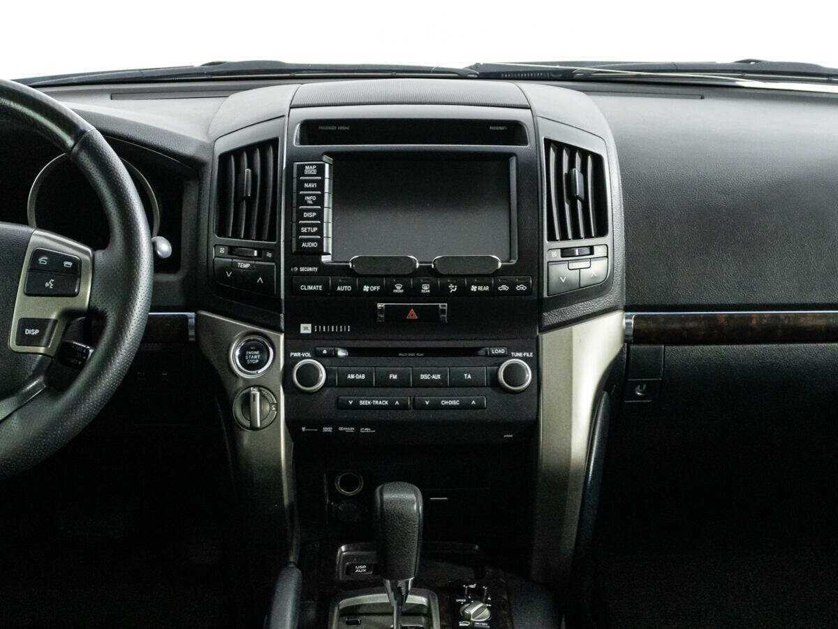 Купить Toyota Land Cruiser с пробегом. Фото: #13