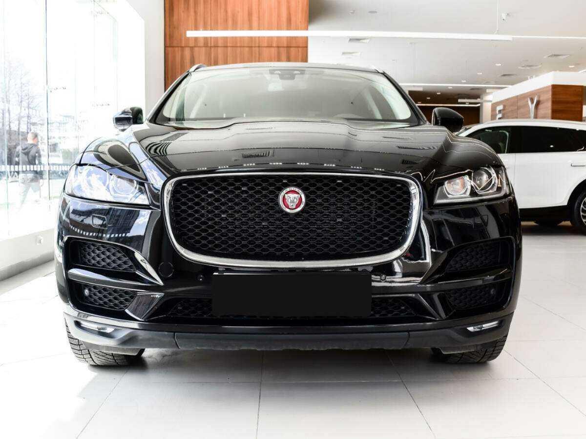 Купить Jaguar F-Pace с пробегом. Фото: #1