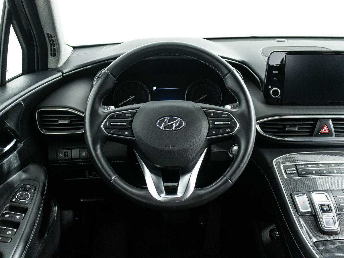 Купить Hyundai Santa Fe с пробегом. Фото: #21