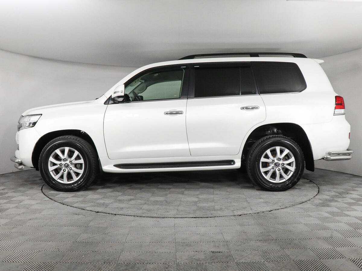 Купить Toyota Land Cruiser с пробегом. Фото: #7