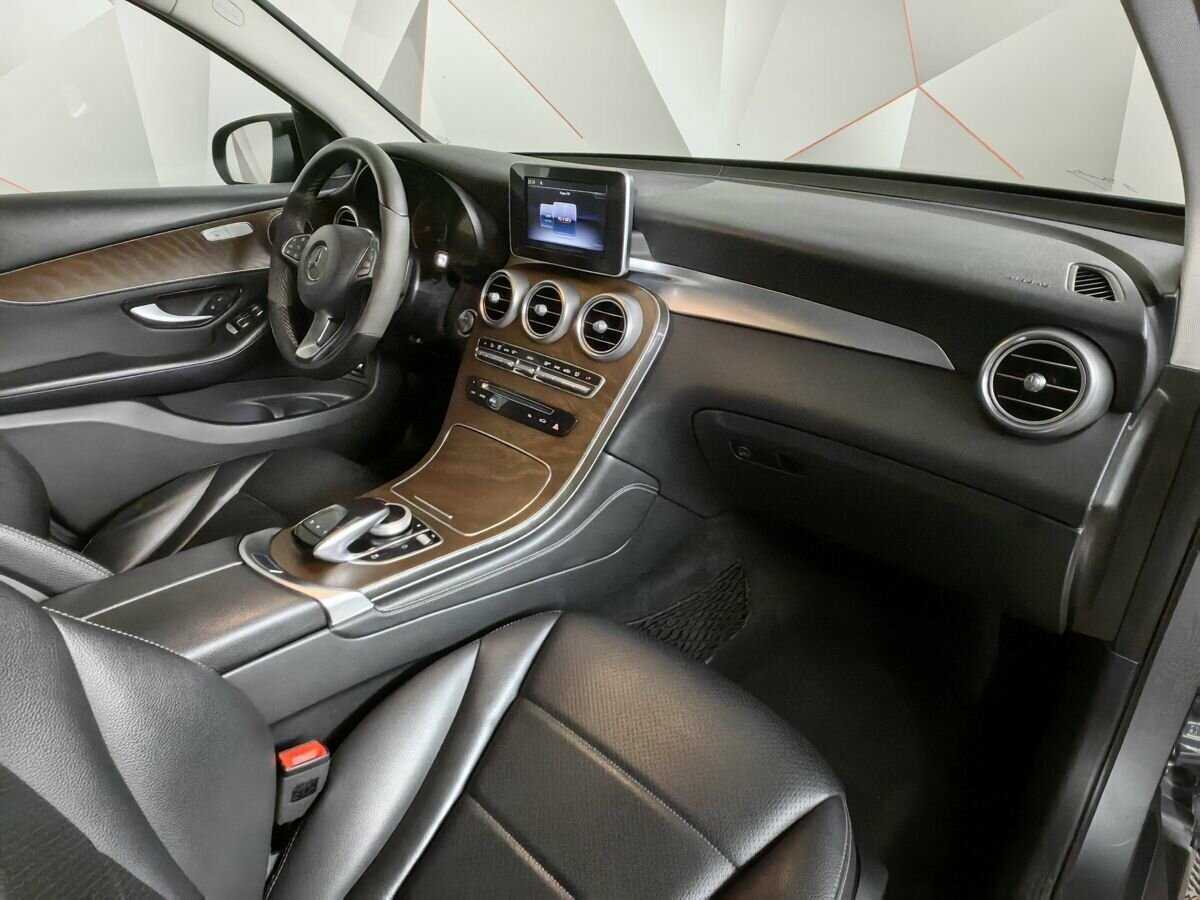 Купить Mercedes-Benz GLC с пробегом. Фото: #8