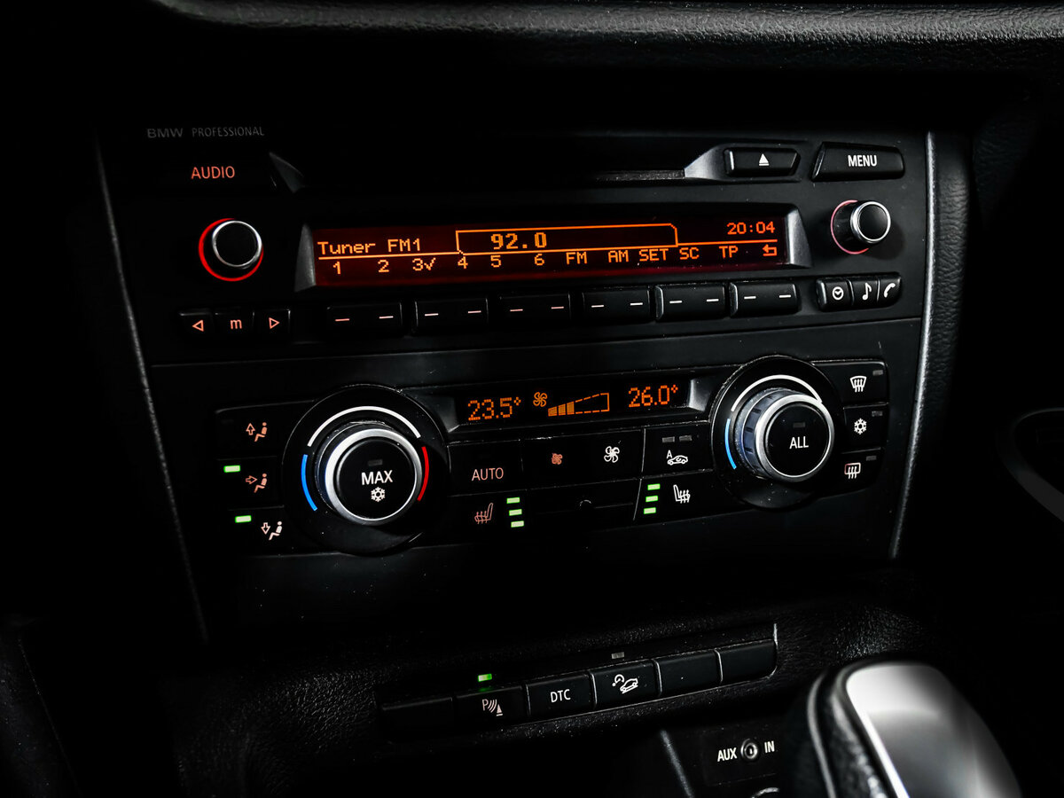 Купить BMW X1 с пробегом. Фото: #10