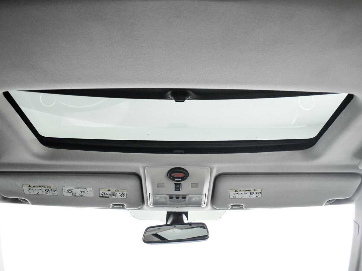 Купить Land Rover Discovery с пробегом. Фото: #14