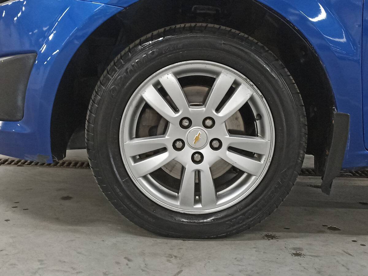 Купить Chevrolet Aveo с пробегом. Фото: #17