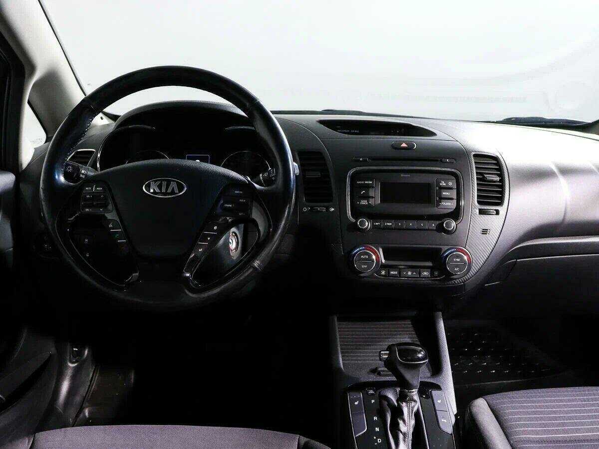 Купить Kia Cerato с пробегом. Фото: #12