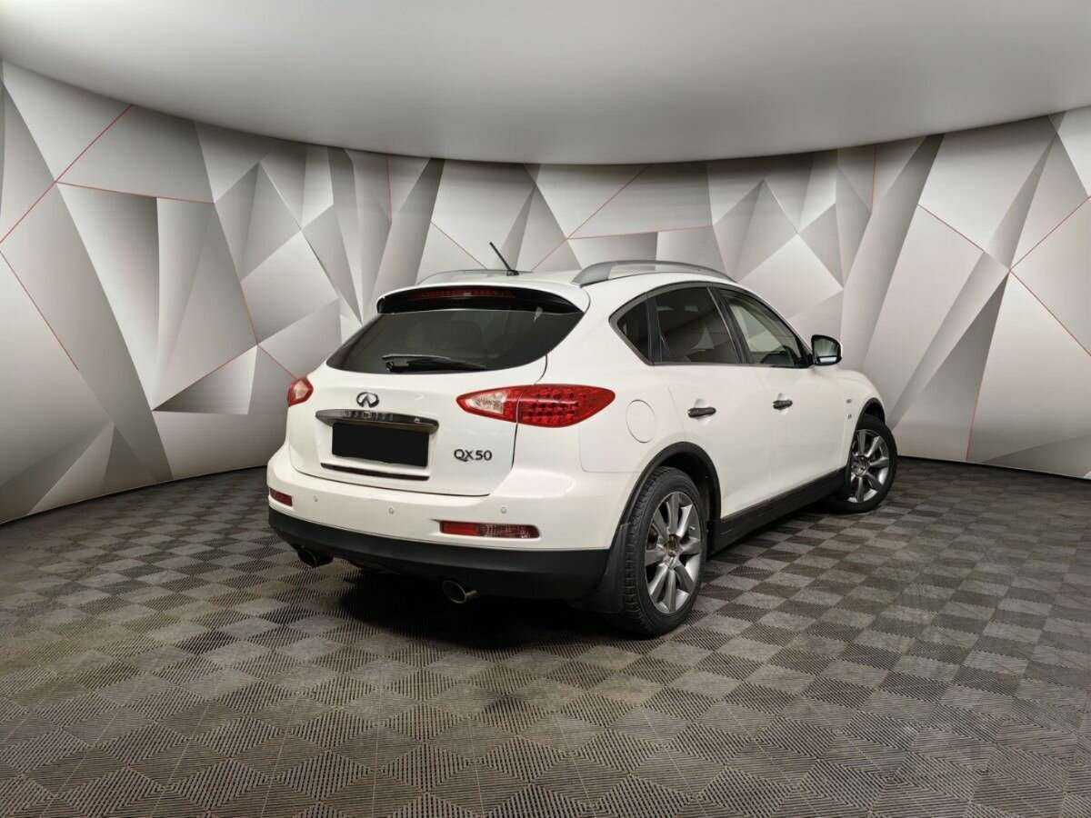 Купить Infiniti QX50 с пробегом. Фото: #1