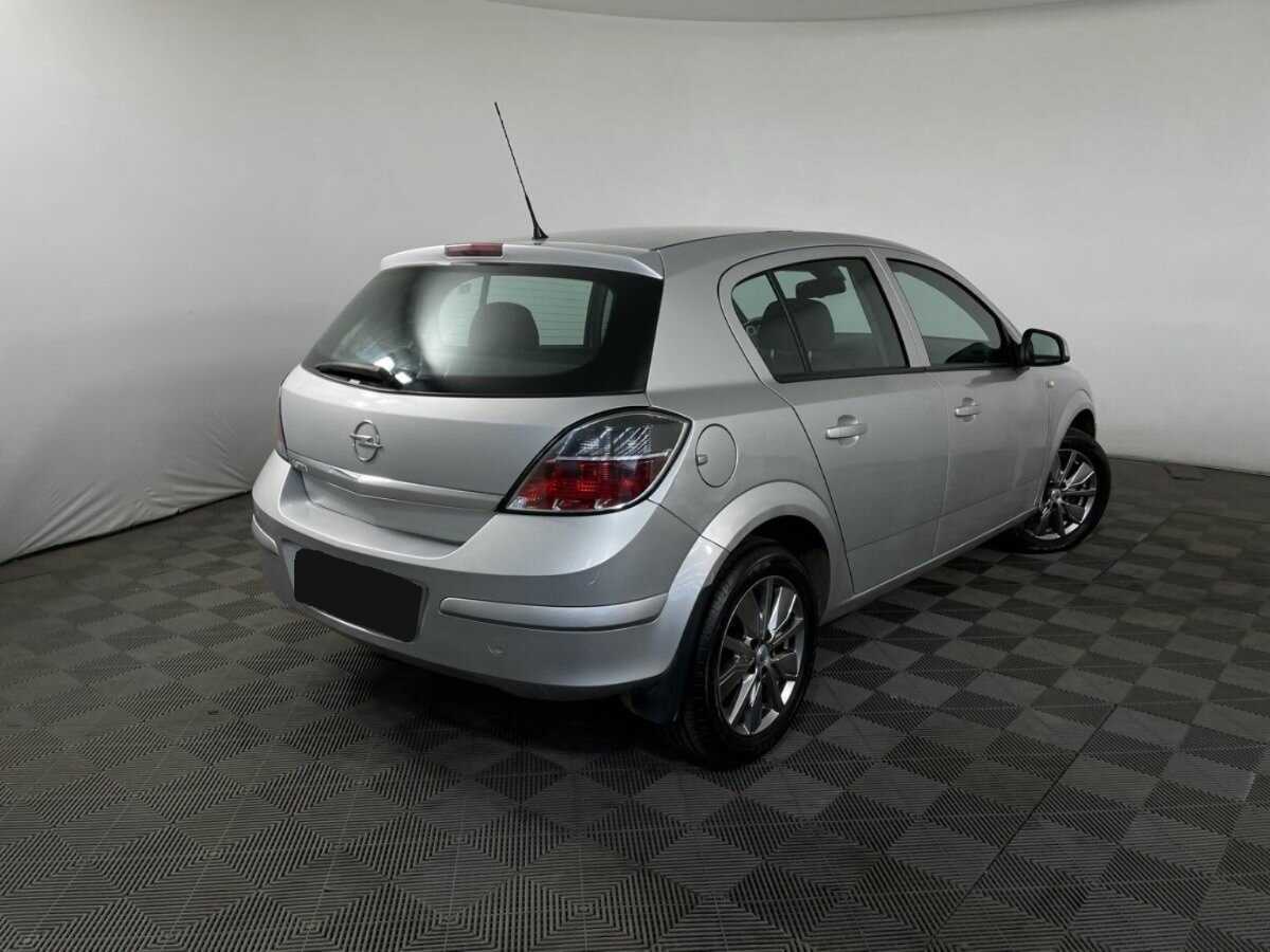 Купить Opel Astra с пробегом. Фото: #5