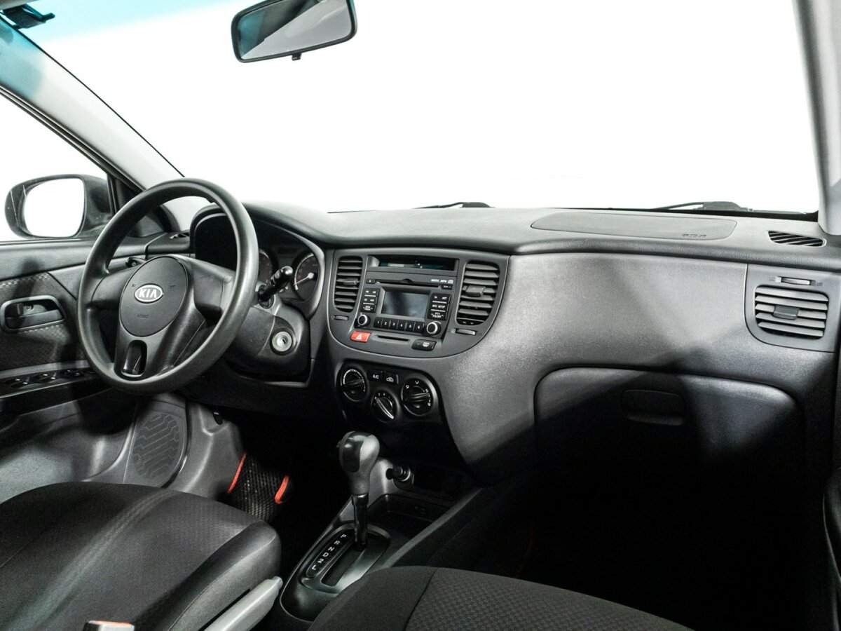 Купить Kia Rio с пробегом. Фото: #8