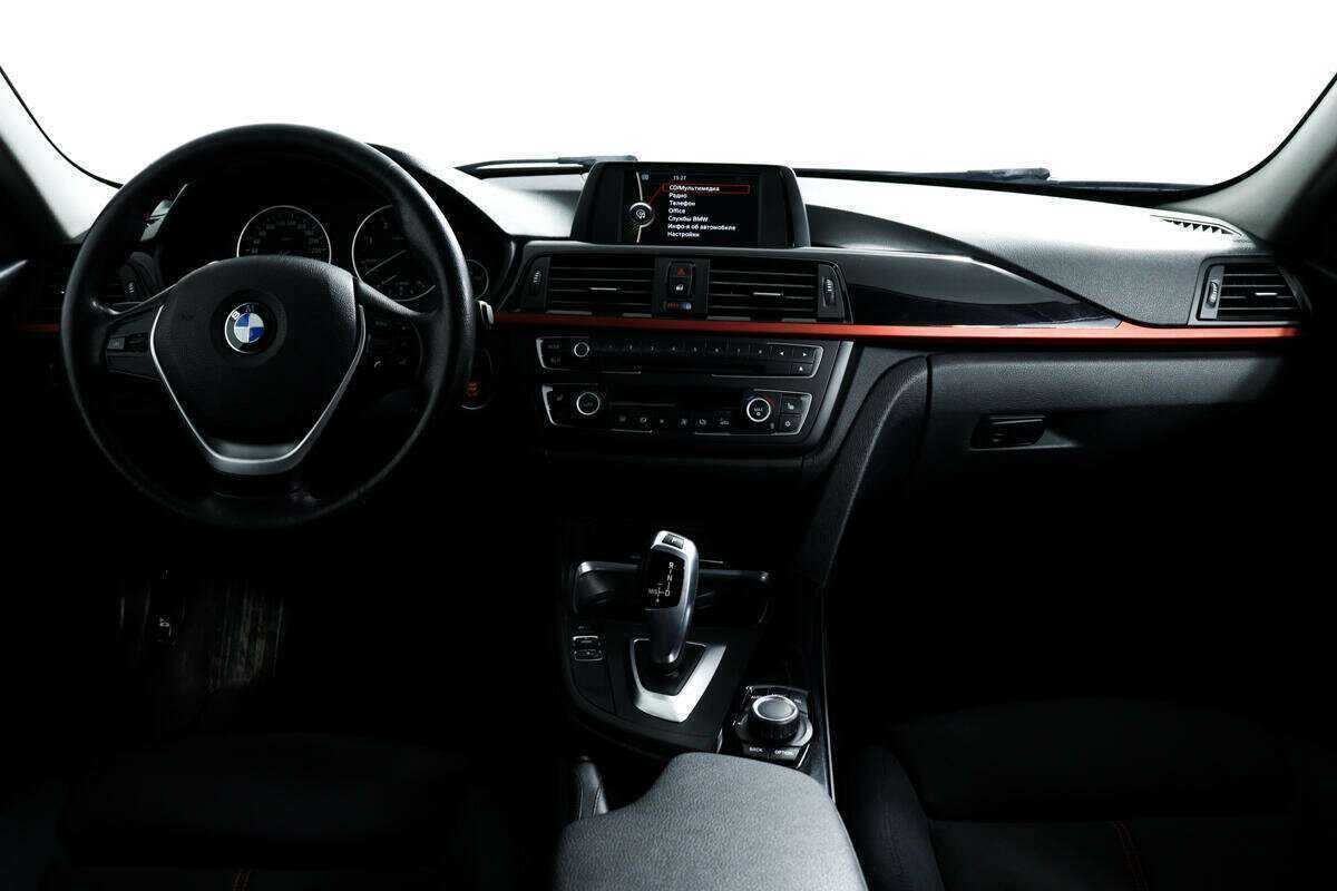 Купить BMW 3 серии с пробегом. Фото: #10