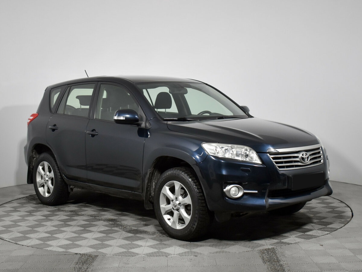 Купить Toyota RAV4 с пробегом. Фото: #2