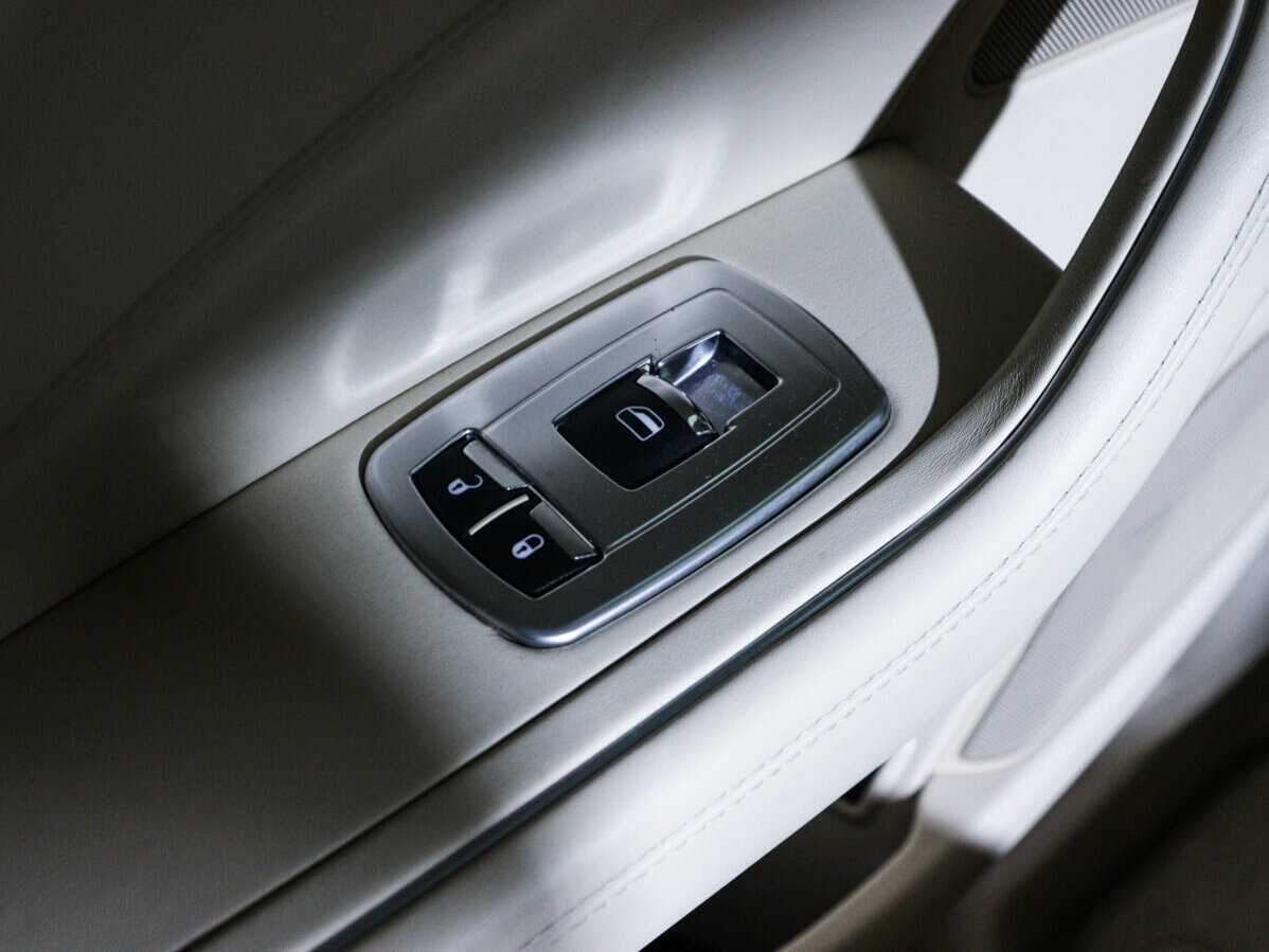 Купить Maserati Levante с пробегом. Фото: #16
