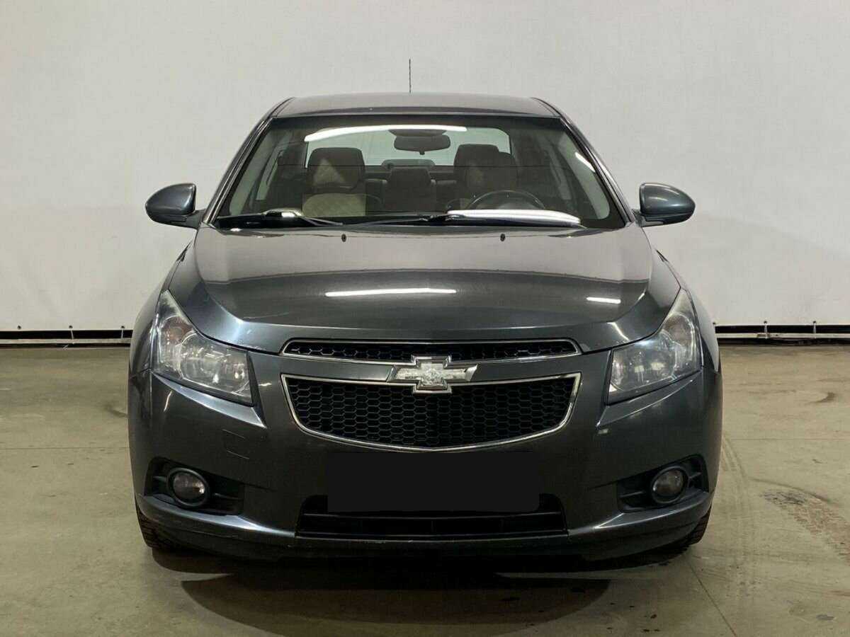 Купить Chevrolet Cruze с пробегом. Фото: #1