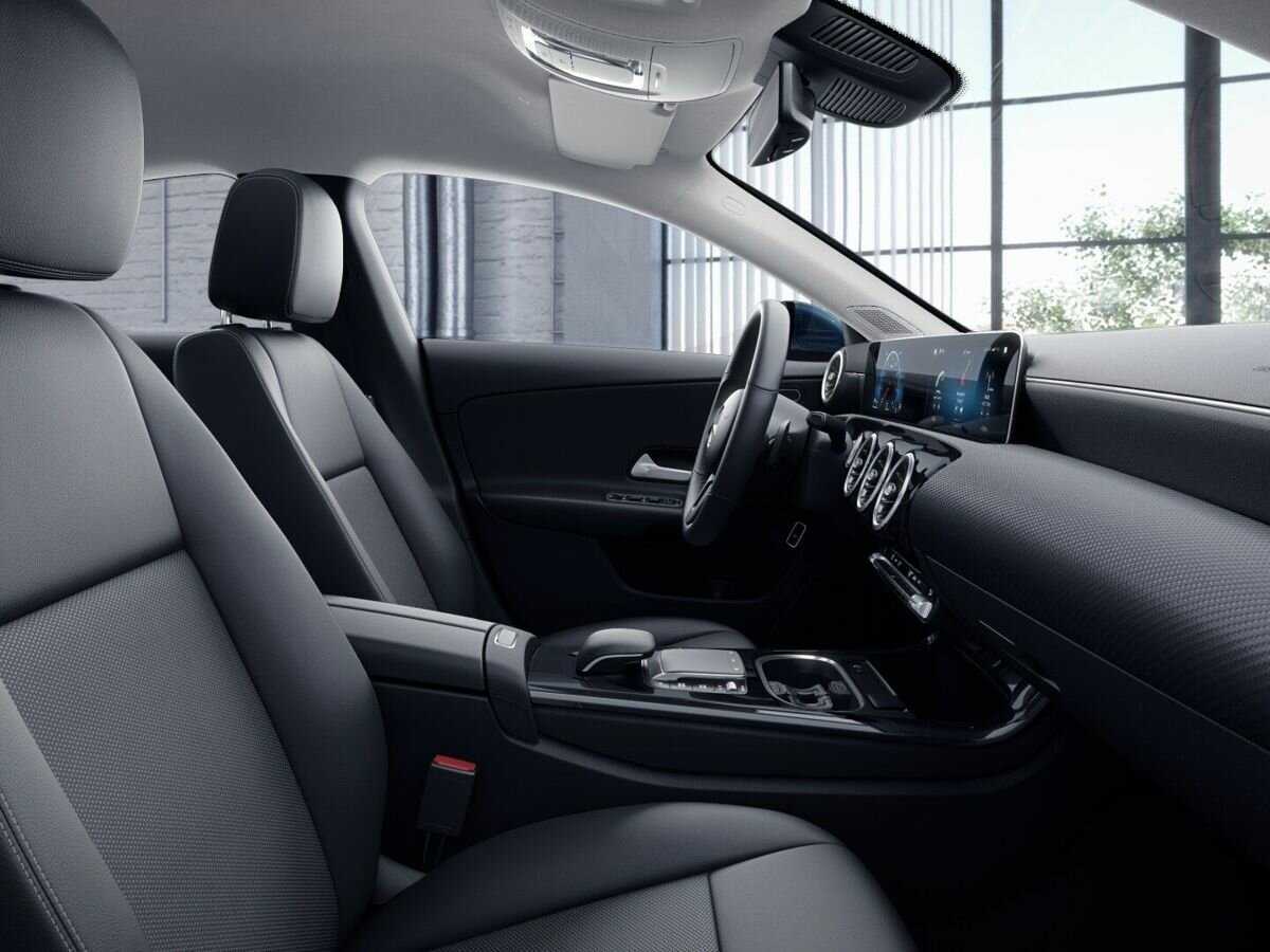 Купить Mercedes-Benz CLA с пробегом. Фото: #16