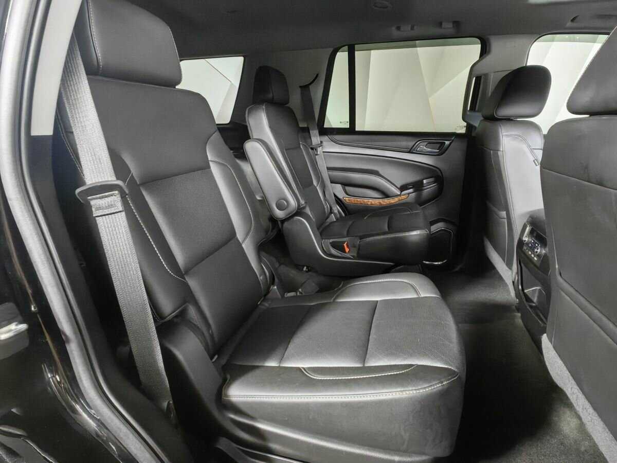 Купить Chevrolet Tahoe с пробегом. Фото: #11