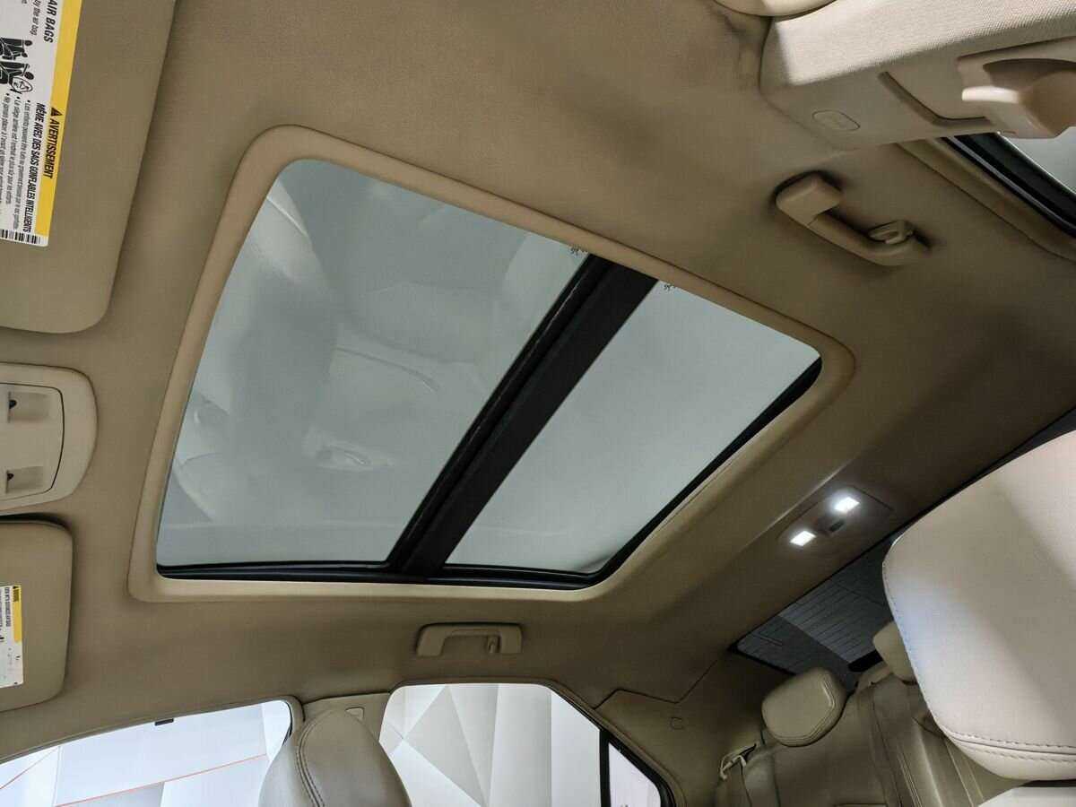Купить Cadillac CTS с пробегом. Фото: #17