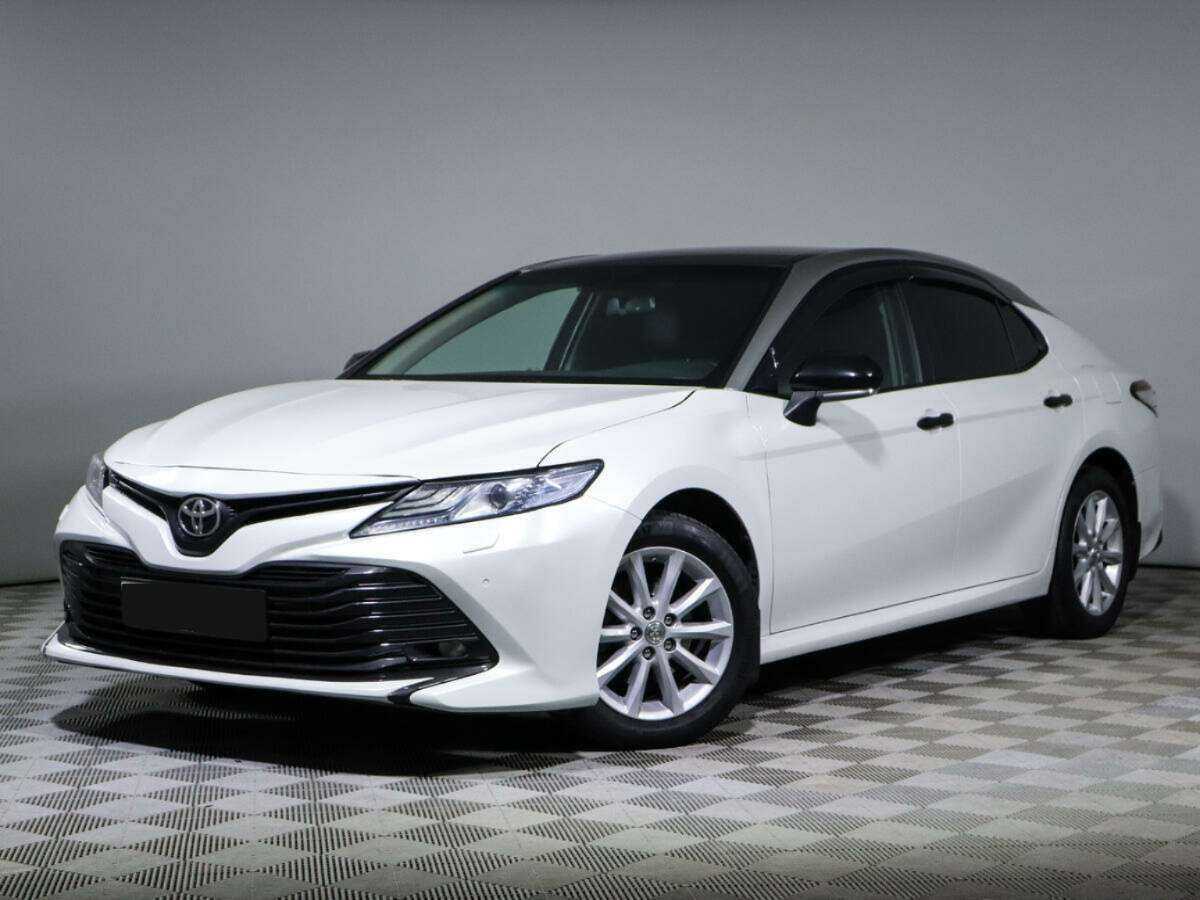Купить Toyota Camry с пробегом. Посмотреть фото