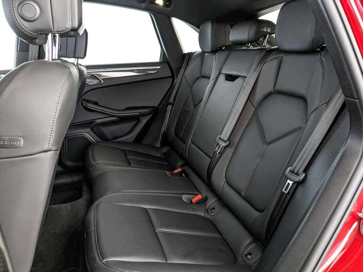 Купить Porsche Macan с пробегом. Фото: #12