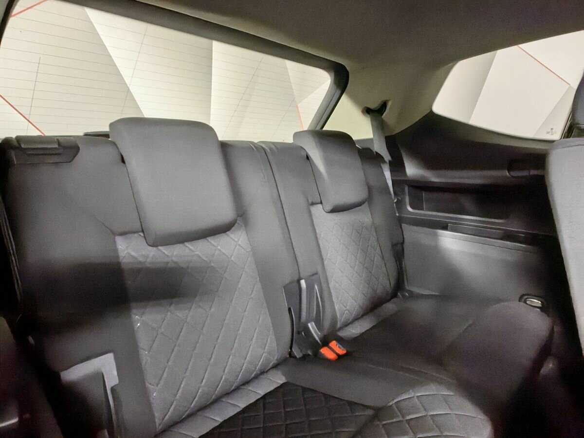 Купить Volkswagen Teramont с пробегом. Фото: #14