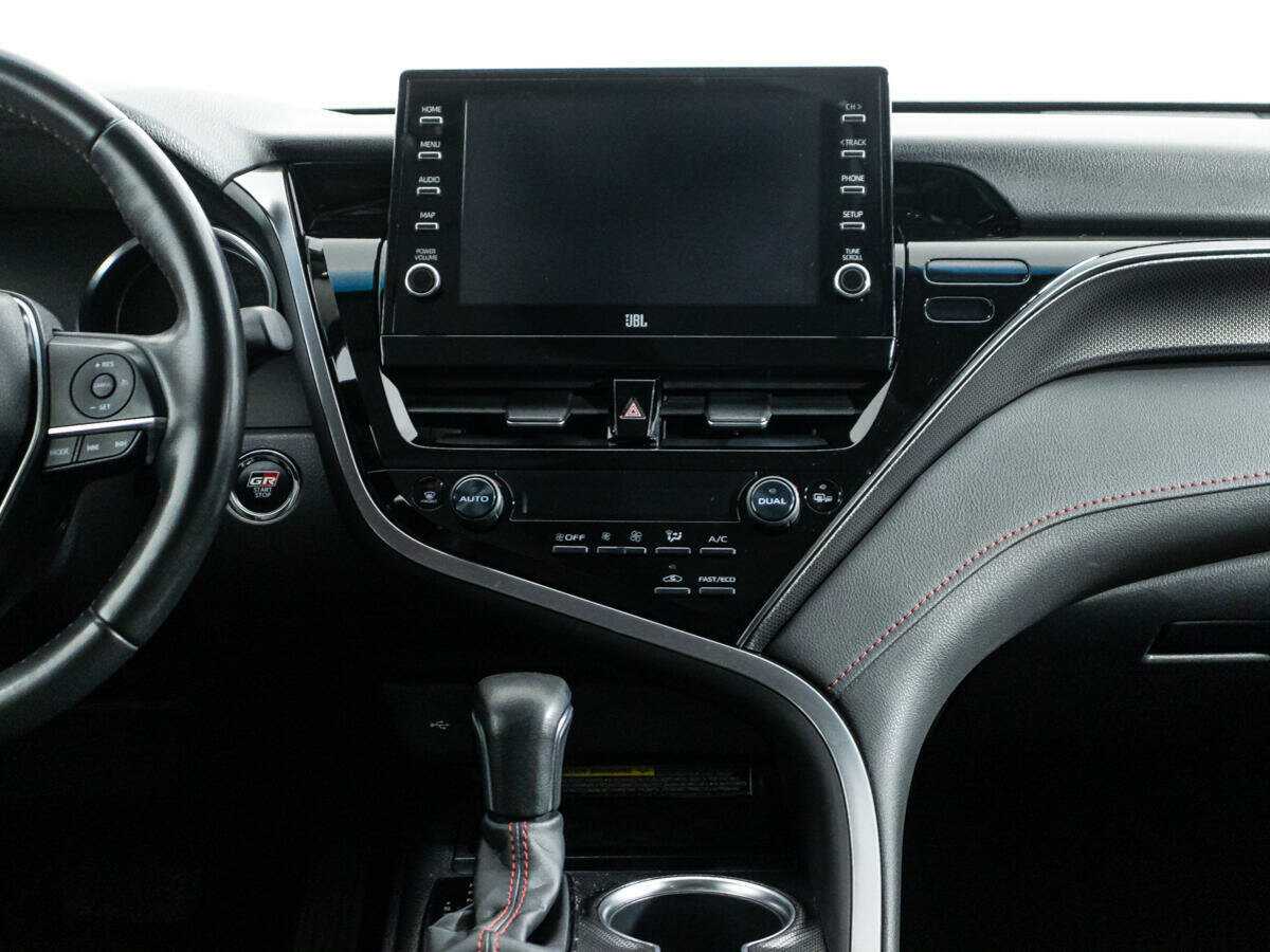 Купить Toyota Camry с пробегом. Фото: #13