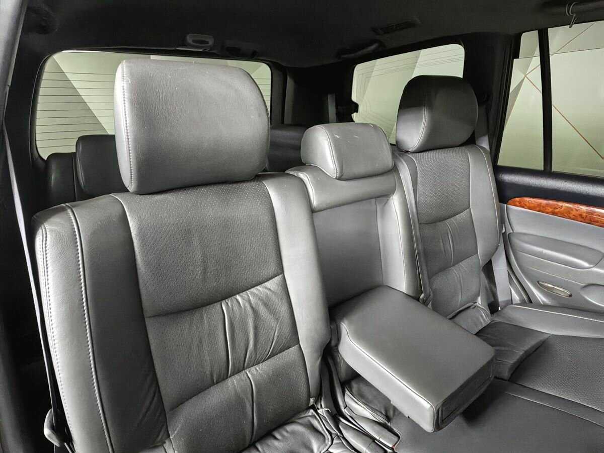 Купить Toyota Land Cruiser Prado с пробегом. Фото: #12