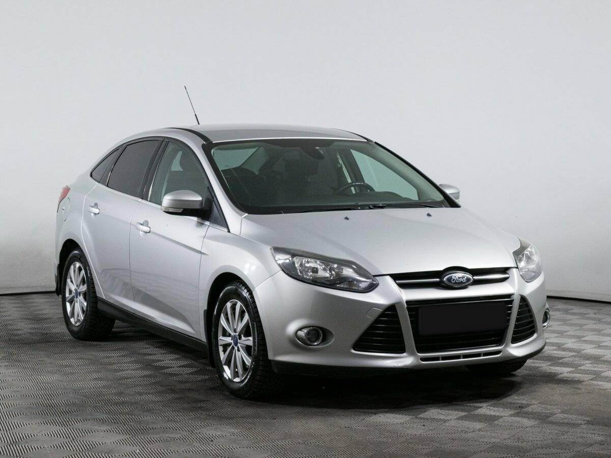 Купить Ford Focus с пробегом. Фото: #2