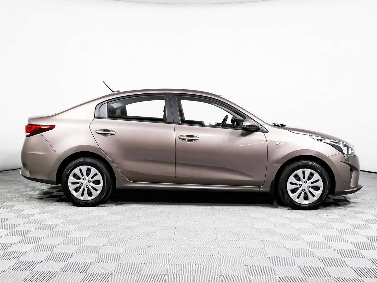 Купить Kia Rio с пробегом. Фото: #2