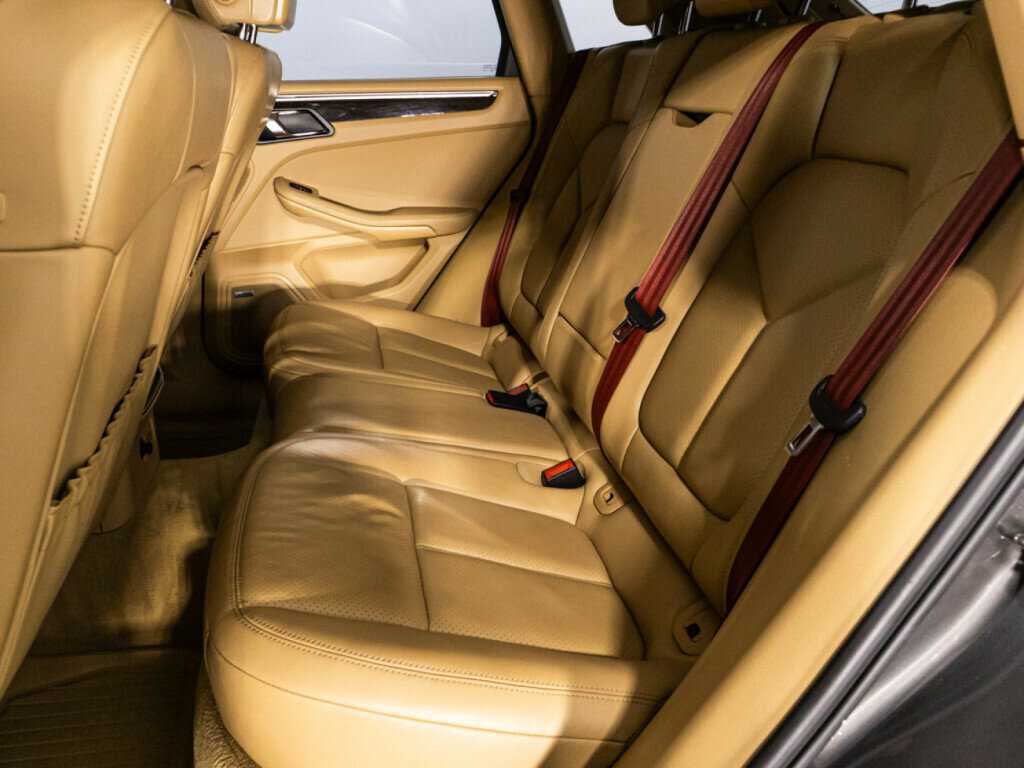 Купить Porsche Macan с пробегом. Фото: #9
