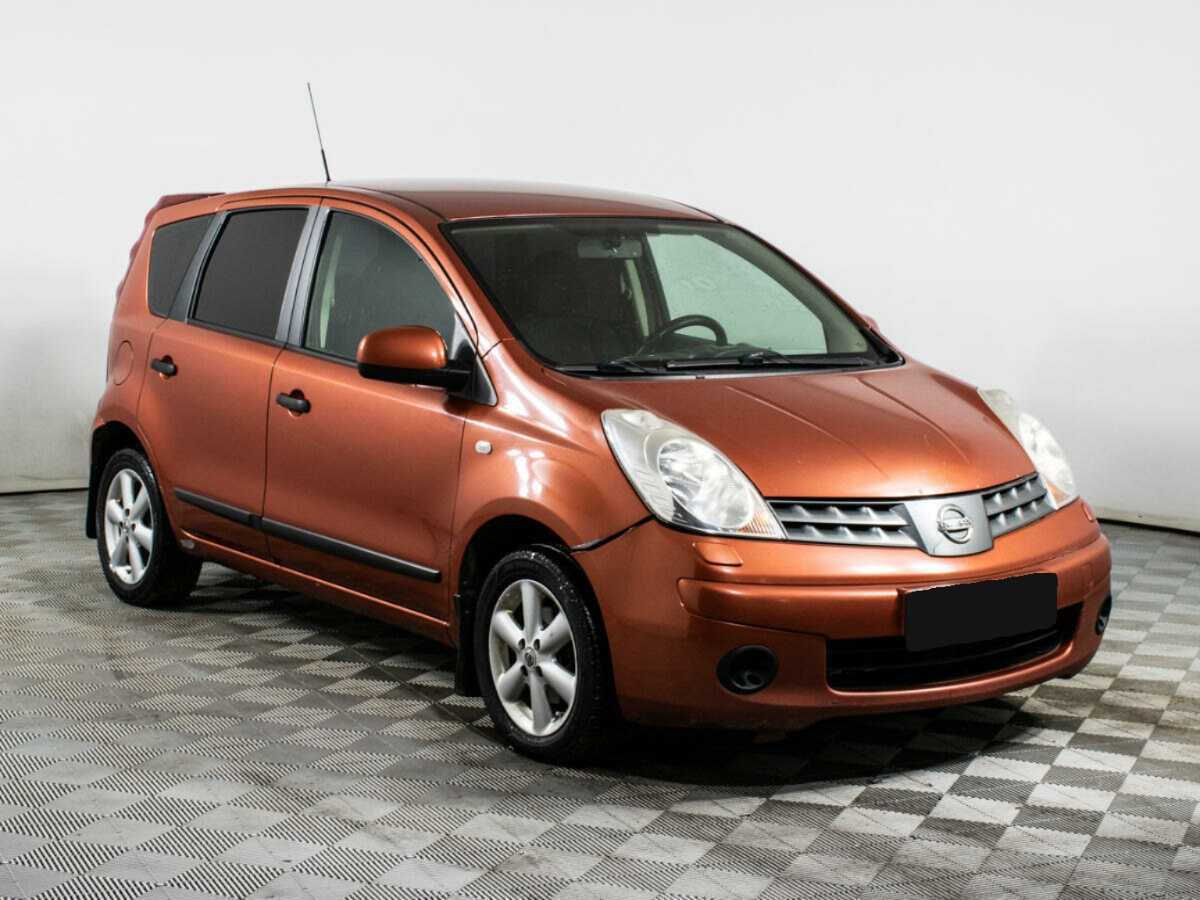 Купить Nissan Note с пробегом. Фото: #2