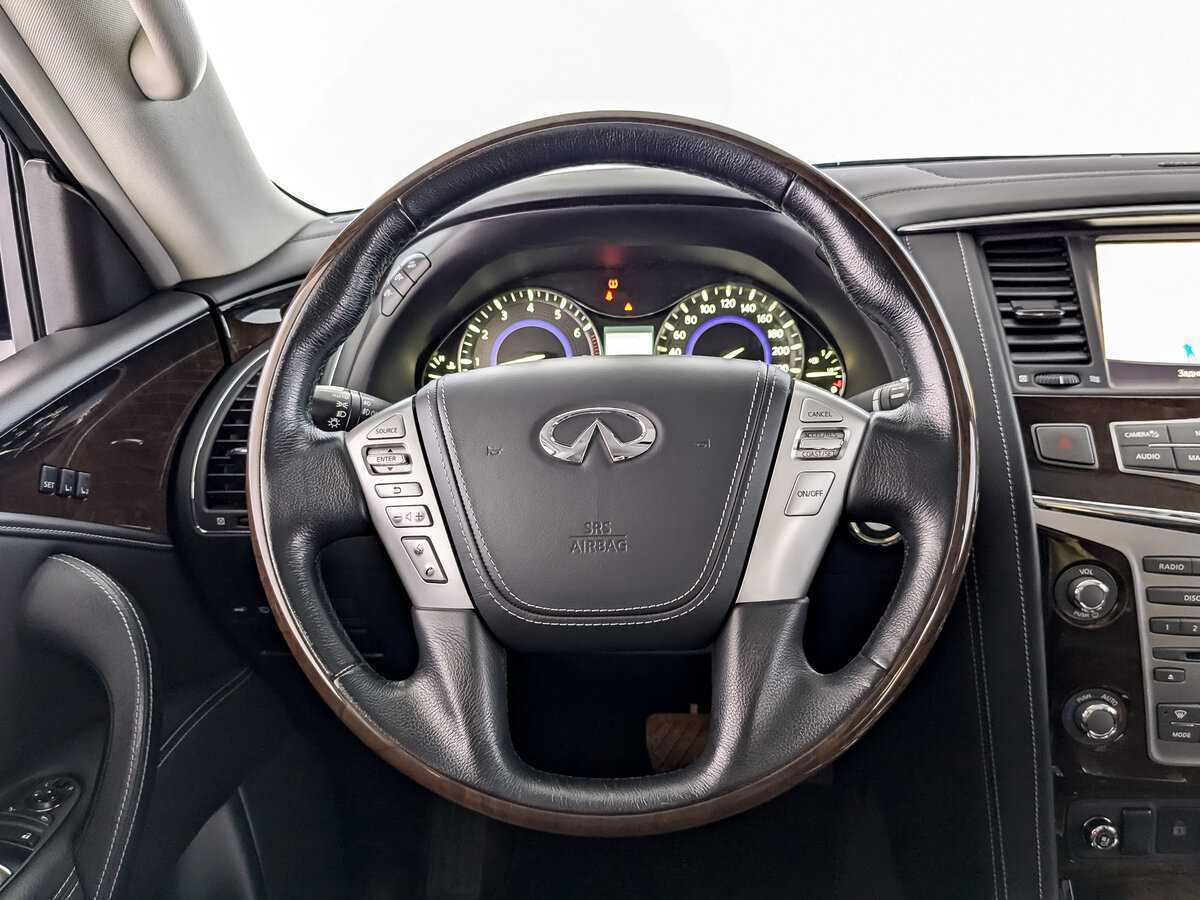Купить Infiniti QX80 с пробегом. Фото: #21