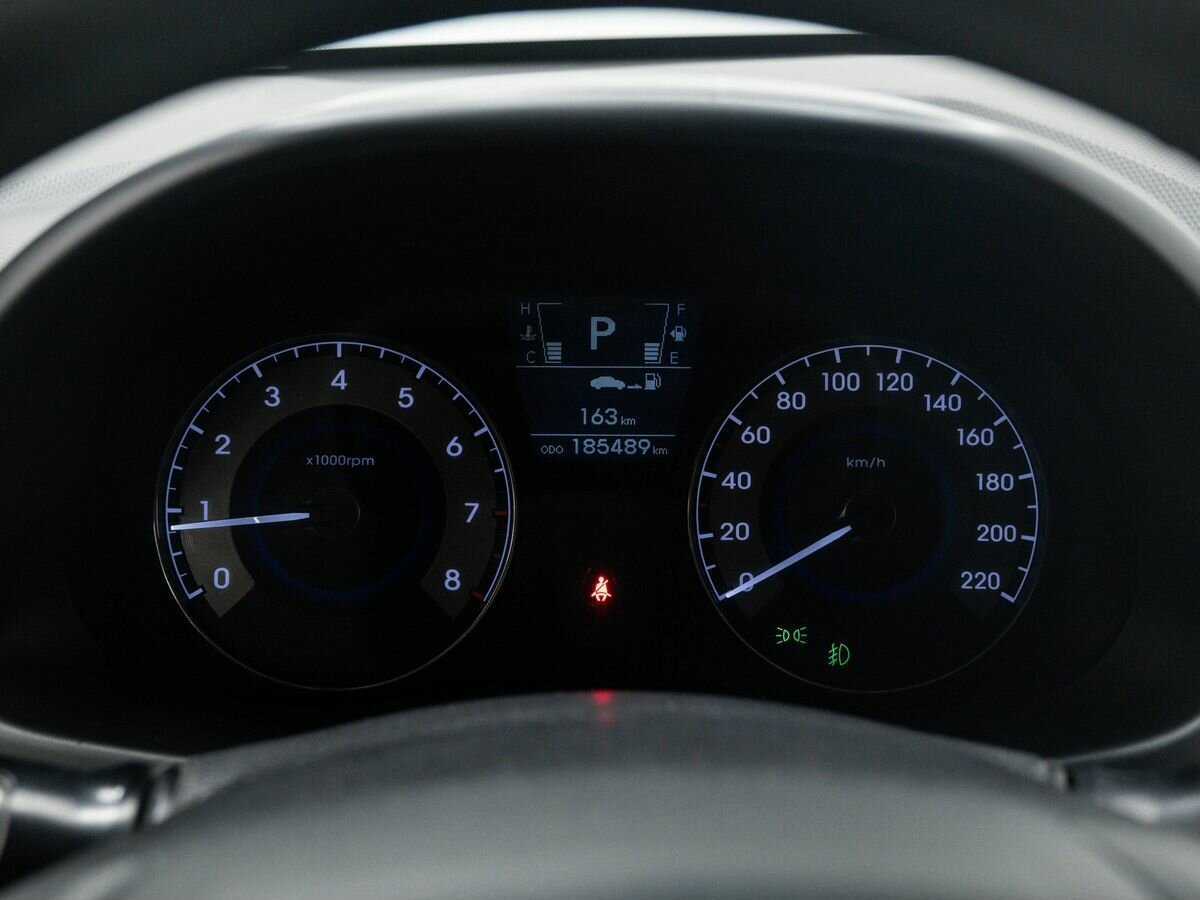 Купить Hyundai Solaris с пробегом. Фото: #19