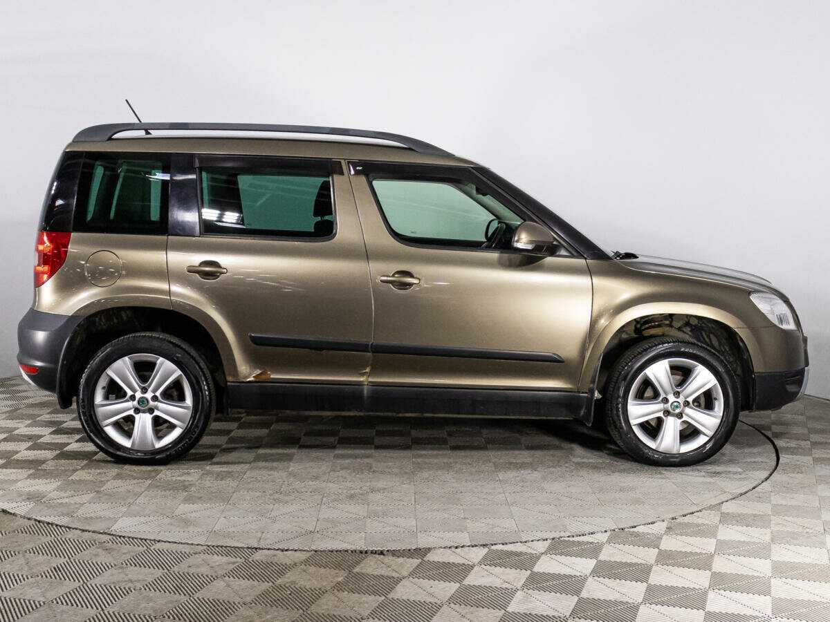 Купить Skoda Yeti с пробегом. Фото: #3