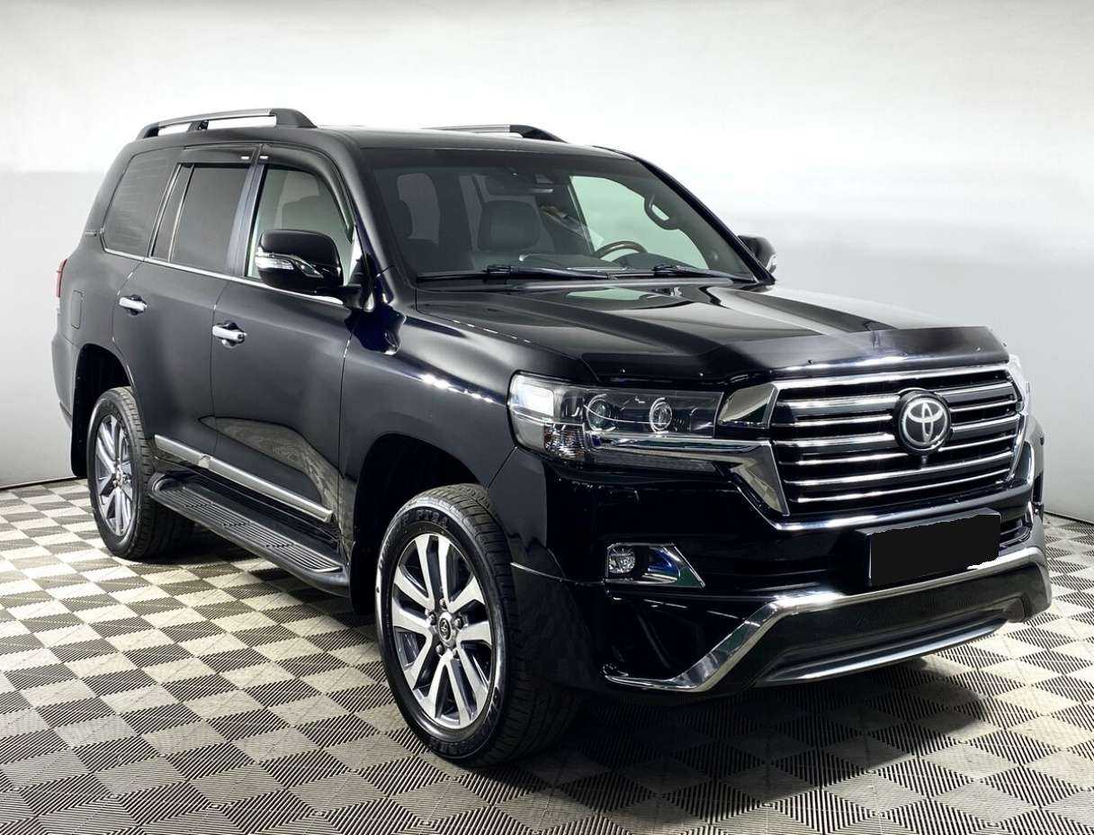 Купить Toyota Land Cruiser с пробегом. Фото: #2