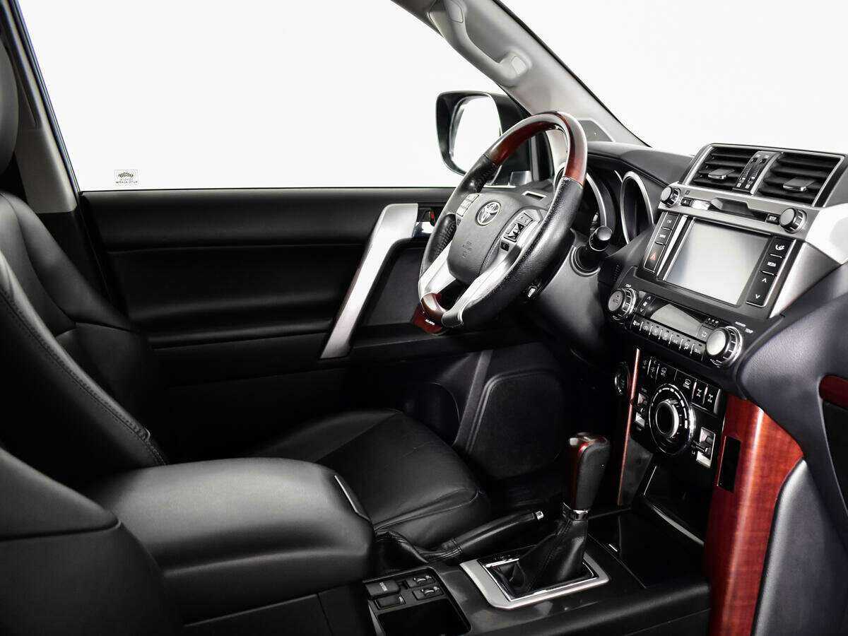 Купить Toyota Land Cruiser Prado с пробегом. Фото: #8