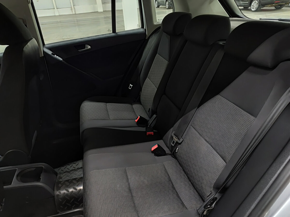 Купить Volkswagen Tiguan с пробегом. Фото: #11