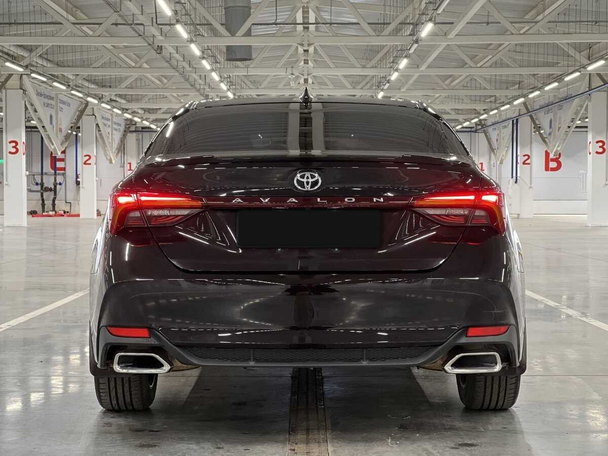 Купить Toyota Avalon с пробегом. Фото: #5