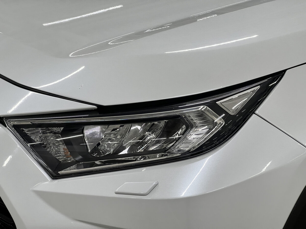 Купить Toyota RAV4 с пробегом. Фото: #16