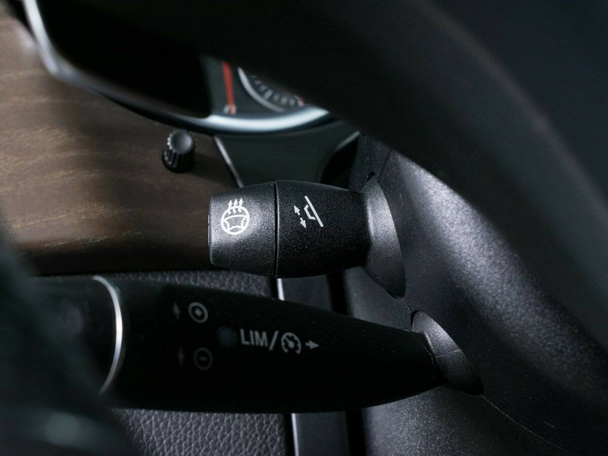 Купить Mercedes-Benz GLS с пробегом. Фото: #18