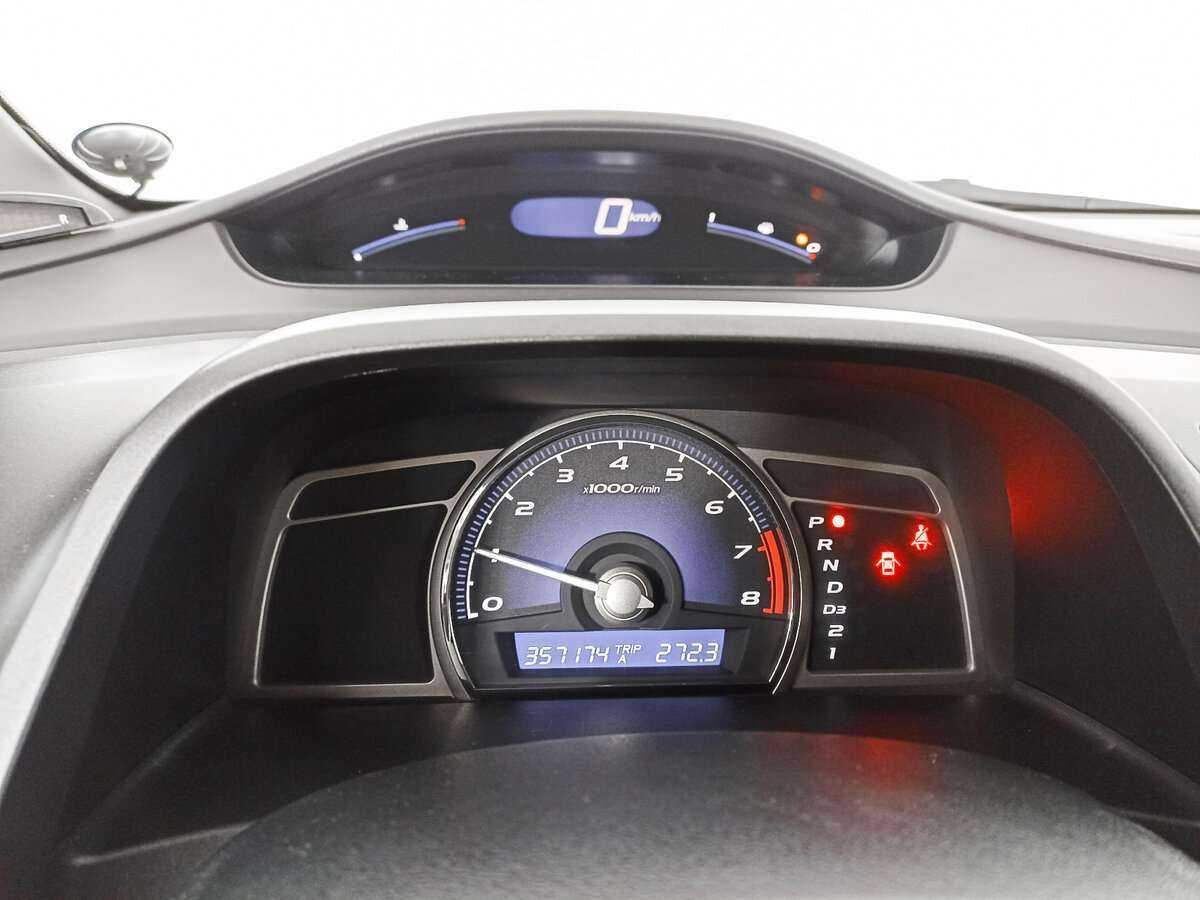 Купить Honda Civic с пробегом. Фото: #10