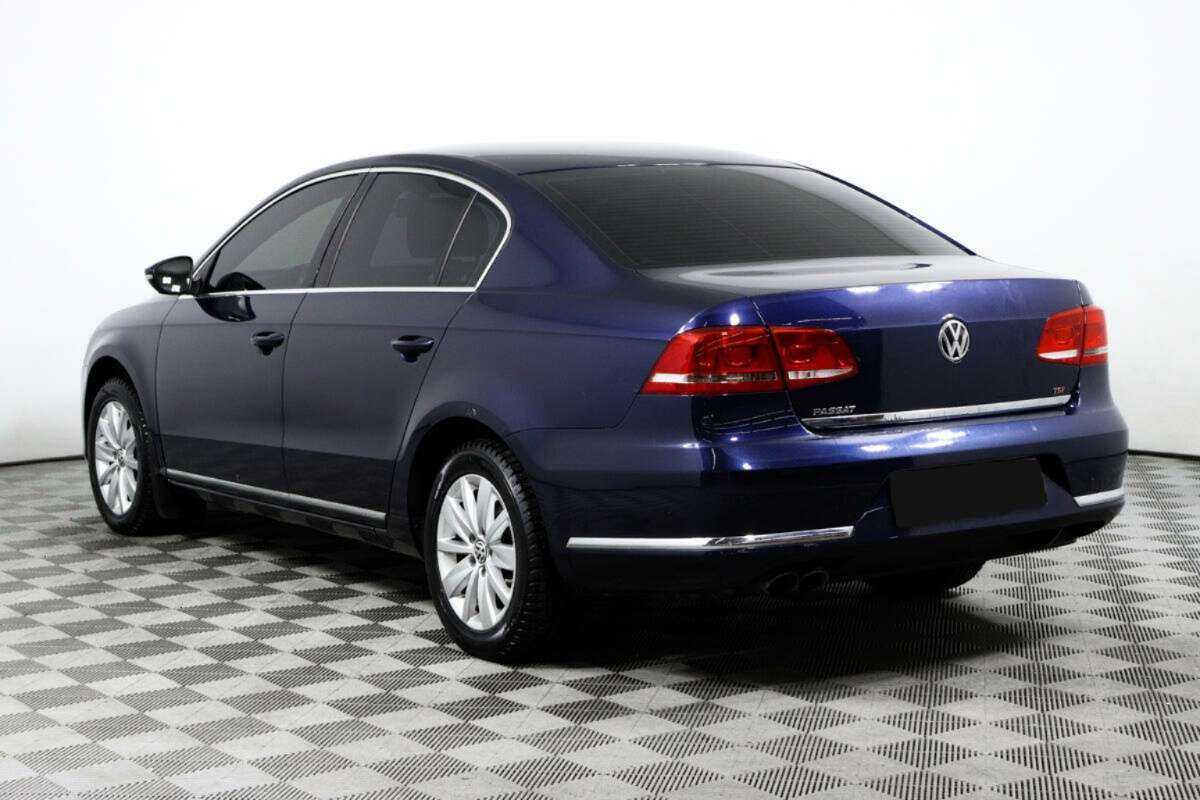 Купить Volkswagen Passat с пробегом. Фото: #6