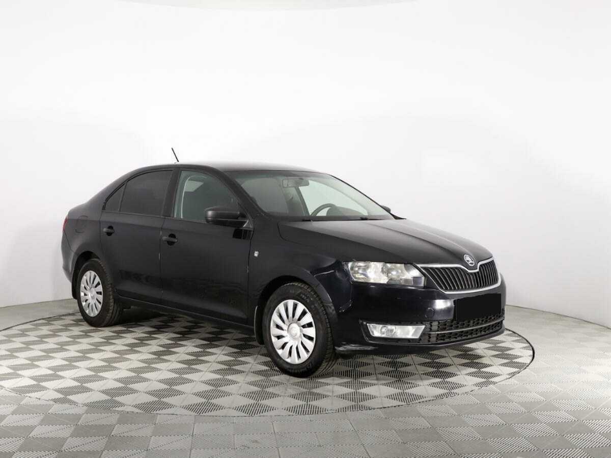 Купить Skoda Rapid с пробегом. Фото: #2