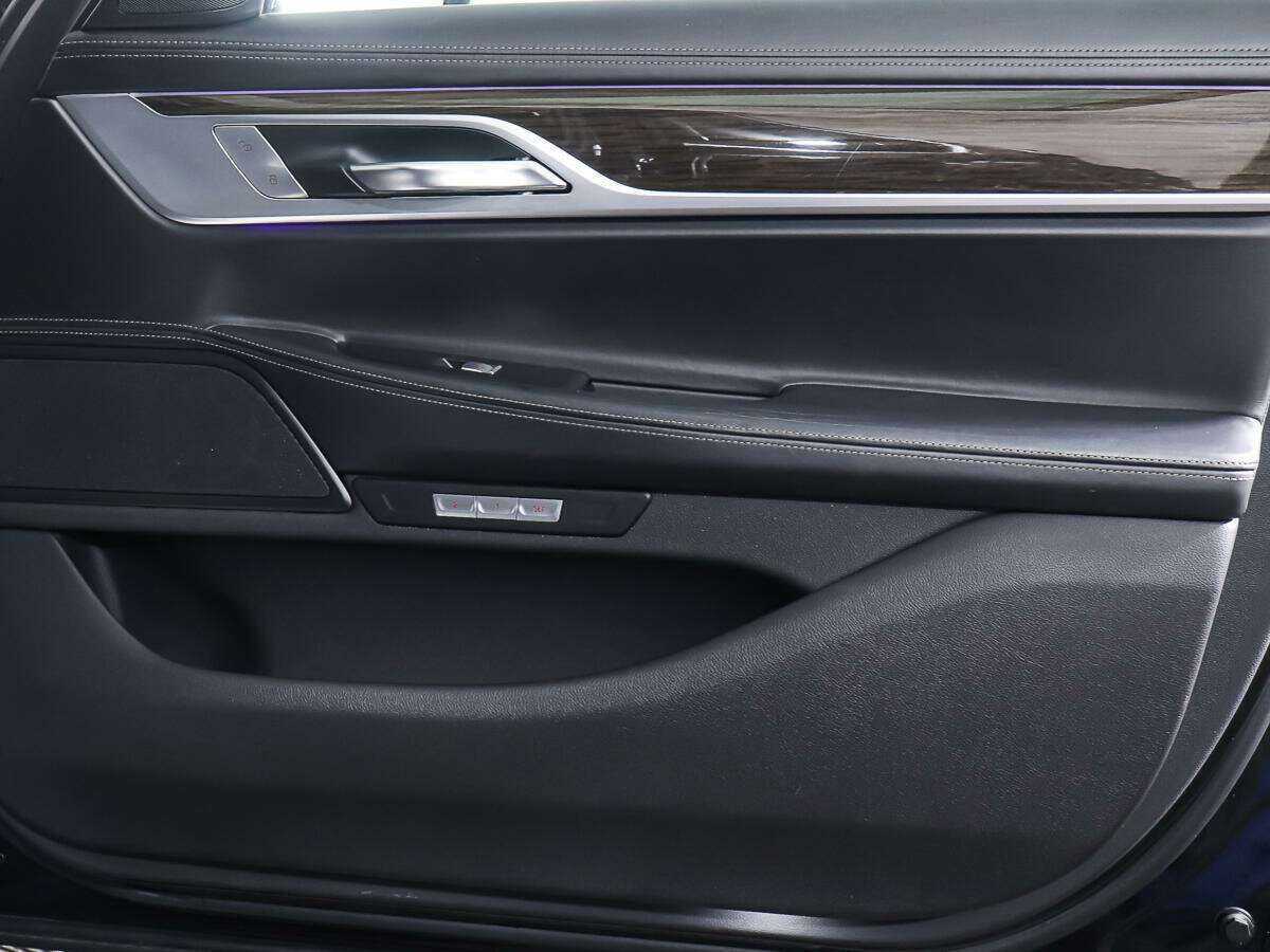 Купить BMW 7 серии с пробегом. Фото: #15