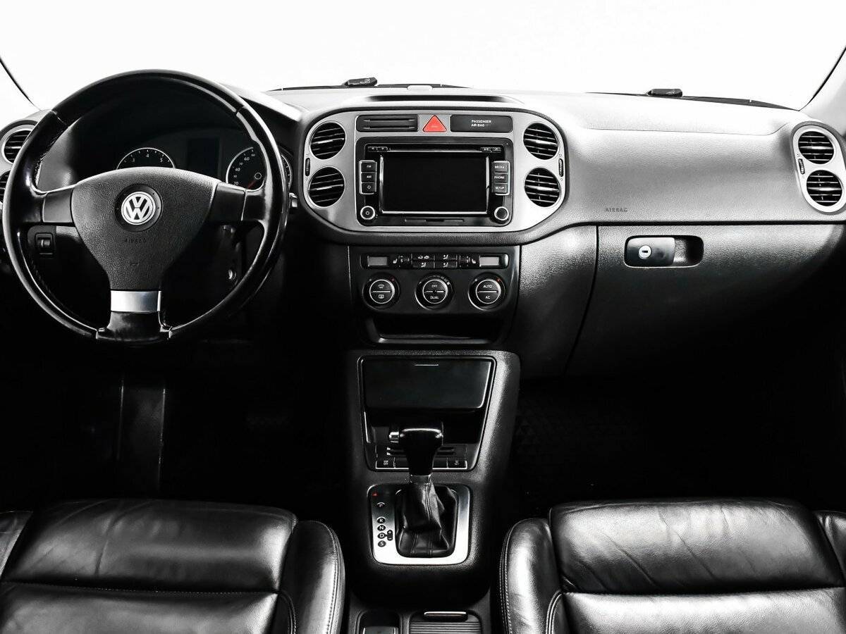 Купить Volkswagen Tiguan с пробегом. Фото: #10