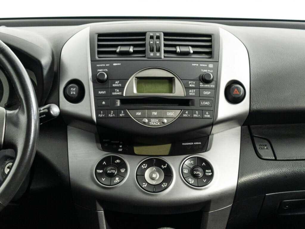 Купить Toyota RAV4 с пробегом. Фото: #12