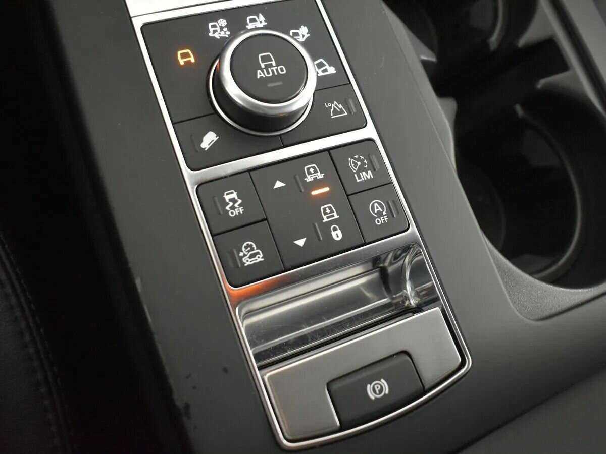 Купить Land Rover Discovery с пробегом. Фото: #19