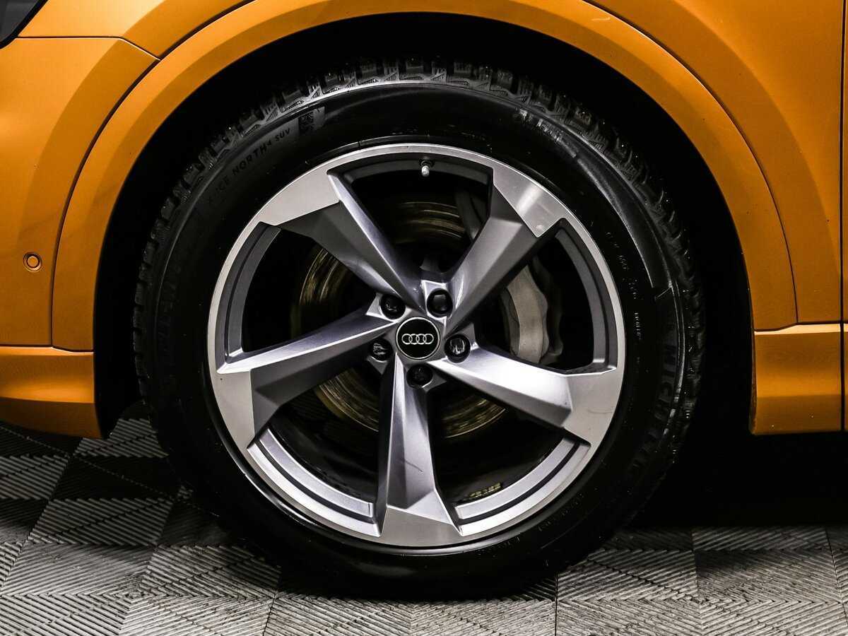Купить Audi Q8 с пробегом. Фото: #21
